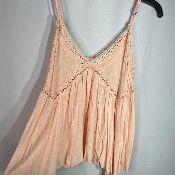 C & J Collection Top Size L.     0376 - Picture 2 of 5